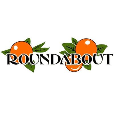 OLD ROCK, PROG, TRAD,FOLK ONLY まごころ居酒屋ROUNDABOUT 。ディスクユニオン横浜関内店さんから 直進徒歩二分。全国共済、勝烈庵を過ぎて 次の十字路2F。まごころ料理とオールドロックでおもてなしなのです。