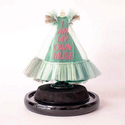 MoNETeOm's profile picture. 再起中↗︎