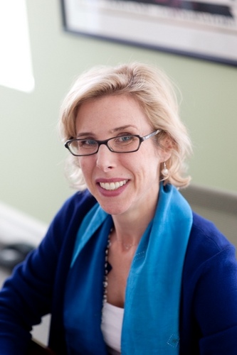 RosesHouses's profile picture. 