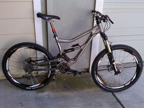 MoreOrLessRico's profile picture. hi