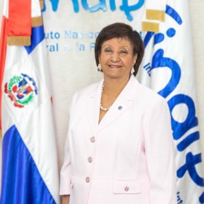 Esposa. Madre. Abuela Directora del INAIPI Trabajando por el cambio que representa Luis Abinader 🇩🇴