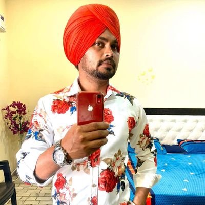 PartapChahal4's profile picture. 👉पहले तीन जेंडर हुआ करते थे 
महिला पुरुष और किन्नर
2014 के बाद चौथा जेंडर 
पैदा हुआ अंधभक्त 😂😂