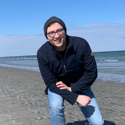 JoeThibz's profile picture. Law student | former  @edmarkey, @loritrahanma, @teambarbara | chips & dip lover | He/Him 🏳️‍🌈