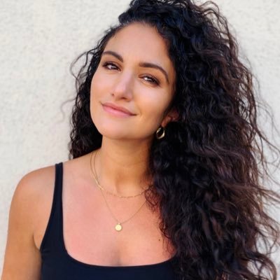 _jennyjennings's profile picture. comedian / I work as a bridesmaid full time