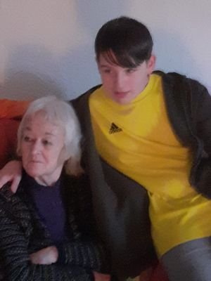 AnneMarieKnowl8's profile picture. me