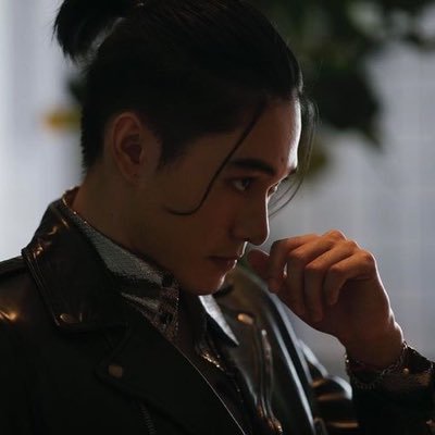 hirukitnani's profile picture. 𝗿𝘂𝗻 𝗯𝘆 𝗮 𝗳𝗮𝗻 — Hirunkit Changkham is a Thai actor under GMMTV.