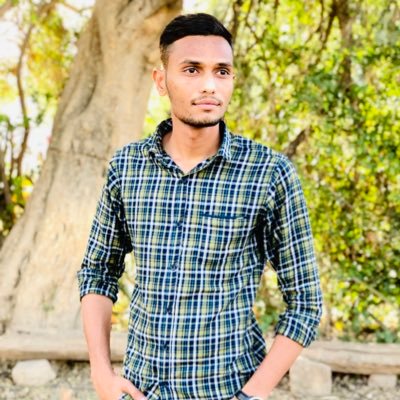 utsavpatel1221's profile picture. INVESTOR