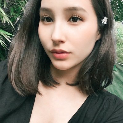 ドイツやドイツ語に興味がある方のための語学講座。教科書にのっていないような、日常でよく使う文章を日本語とドイツ語でつぶやきます!勉強はこつこつ、少しずつやっていきましょう👍🏻 趣味は筋トレ!🔥インスタのフォローもお願いします💫🌷https://t.co/CvEYAHJEyV