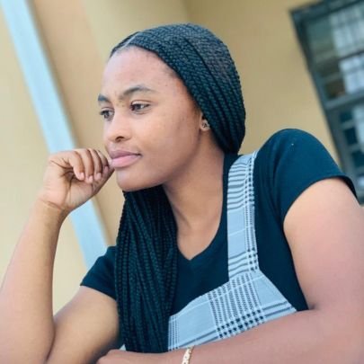 Ms_emvula's profile picture. A truly amazing person with a genuine heart 👌👌
Janet's Maa 👩‍👧