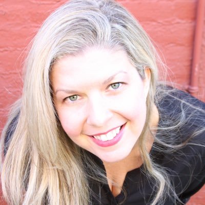 Founder of Women’s Purpose Community. Spiritual Coach for Exec Women + Author of Dare to Believe + International Speaker.
