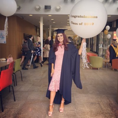 Miss McHugh... Primary School Teacher Year 4 👩🏻🏫📚🍎 Liverpool, Knowsley