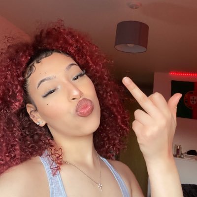 lipaa_x's profile picture. 🇦🇴🇵🇹 Insta | lipa.x