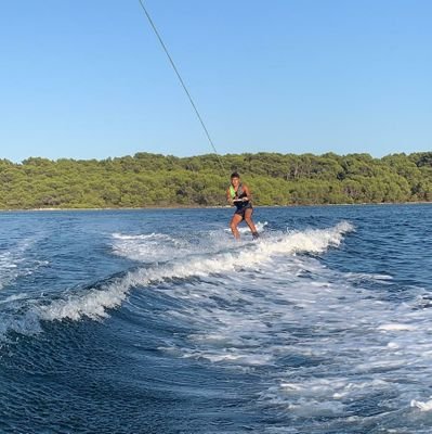 LeonBJoan's profile picture. 