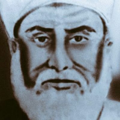 yApAby1lBezswEz's profile picture. ‏

ما ينحني راسي وانا ساسي العز ..