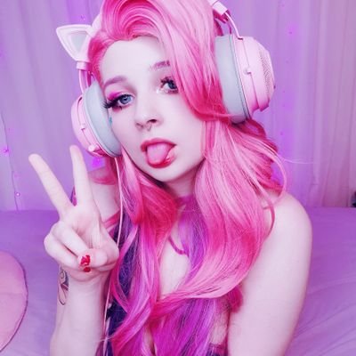 ♥100% kawaii E-Girl♥german♥Otaku♥Waifu♥ LEWD/Lingerie/Implied Nudes and more💕😘