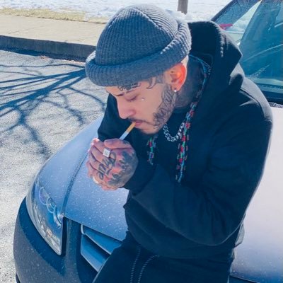 Instagram @Nbn.YAYA 📲📲 // Snapchat @ YayanBoobie204
