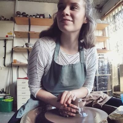 Ph.D. (finished!!) geographer studying settlers who pick mushrooms after wildfire. Making pottery on the side. they/she