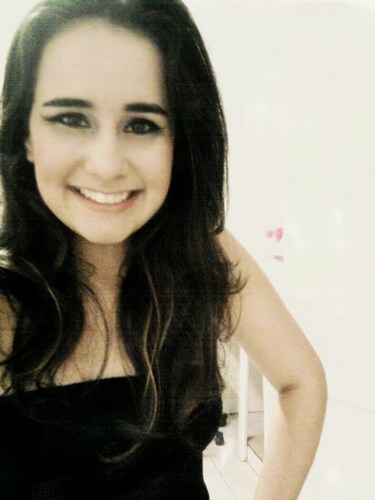Eu sou feito do mesmo material que são feitos os sonhos.” (William Shakspeare)
