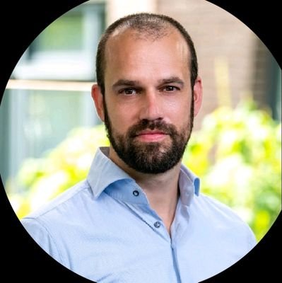 🚀 Digital Consultant | Social Tech Entrepreneur
🔍 AI, Fintech & Cybersecurity | SDG 4.4 |
💡 Tech = Menselijker worden | Growth & Innovation