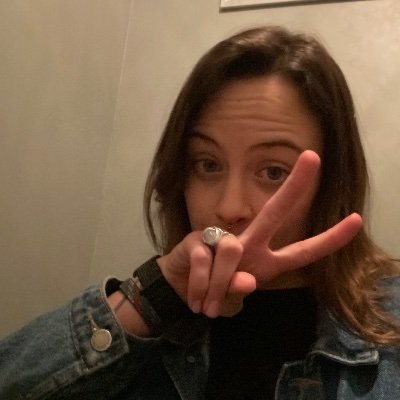 stephNpack's profile picture. dumb bitch who loves breakfast burritos