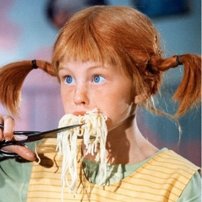 “ Una cosa es ser solidario y otra cosa es serlo a cambio de nada” M.Rajoy Instagram:@progresistorico