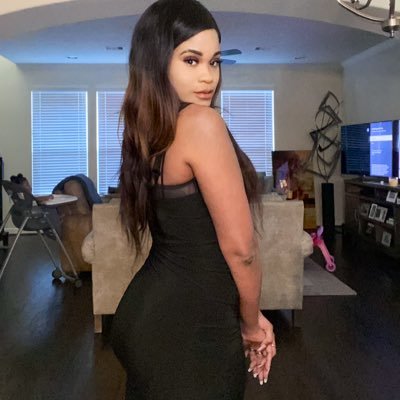 shan_houstontx's profile picture. Mommy and life long learner, daughter,niece, mentor, best friend, shopaholic, auntie and superior chef all wrapped up in one woman 💗