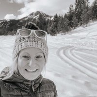 Emily Sydnor Spivak (@emilyspivak) 's Twitter Profile