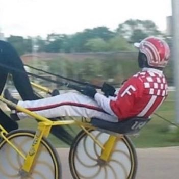 B4word's profile picture. 