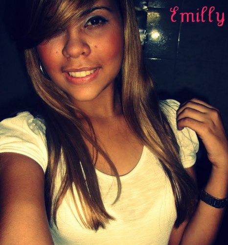emillybruna_'s profile picture. 