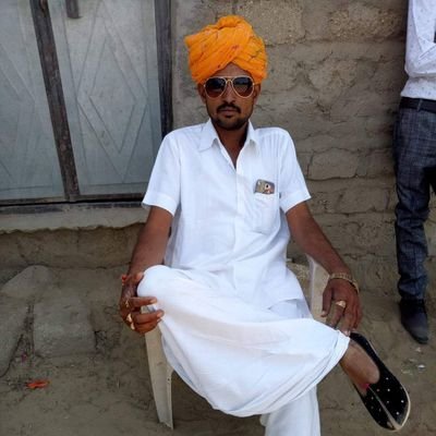 SherSin16893454's profile picture. 