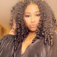 Escense Shanae ✌ (@essiepoo) 's Twitter Profile
