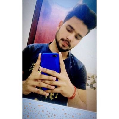 LaviTha88463522's profile picture. 