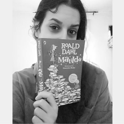 Filóloga inglesa 📚📘Lost in translation and education. La curiosidad mató al gato. -I wandered lonely as a cloud- W.W