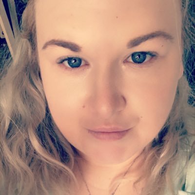 small streamer|twitch affiliate| fur baby mom| :D https://t.co/eTU03BOEzG