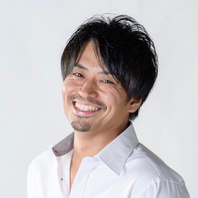 株式会社チャス代表取締役。青梅市に「火の鳥」として4店舗飲食店を経営。2021年約50年ぶりに青梅に映画館とカフェを併設した商業施設「シネマネコ」を建設。今後も青梅を中心に様々なジャンルでリデザイン事業を展開していきます。クラウドファンディング目標金額500万円達成。