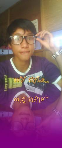 vickyrho25's profile picture. 