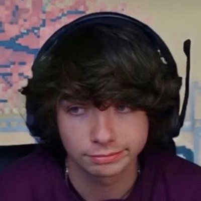 eg_undercover's profile picture. lol feraltwt my beloved i missed you B)