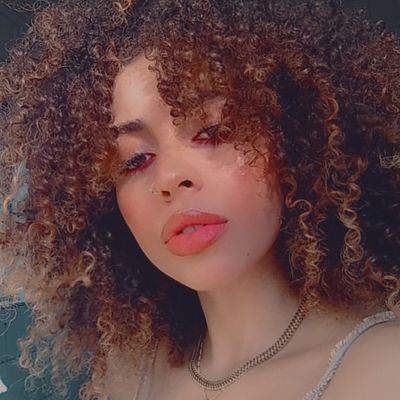 sainthgirl's profile picture. I am a poison without antidote🐍