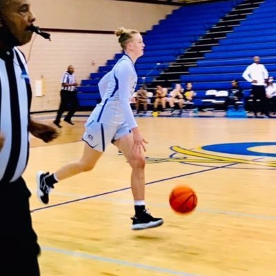 Claire Davis Profile