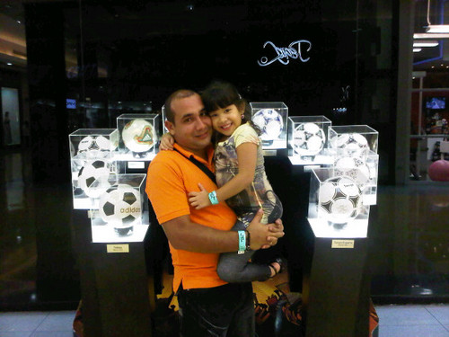 mau_Marin's profile picture. 