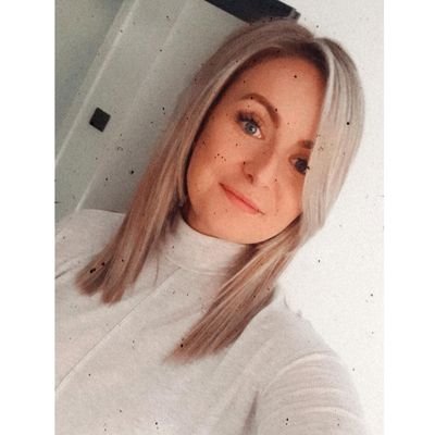 MissEMcLernon's profile picture. Teacher 👩🏼‍🏫