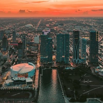 IDontKnowSp0rts's profile picture. Development isn't linear. A society grows great when old men plant trees in whose shade they shall never sit.