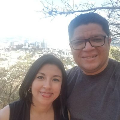 dbagar's profile picture. Esposo, Padre, Seguidor de Cristo