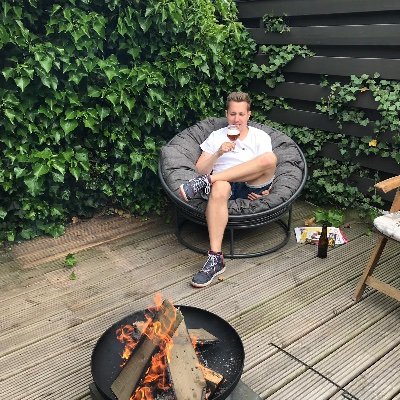 stephandev's profile picture. Full stack developer specialized in PHP (Laravel) and Vue.