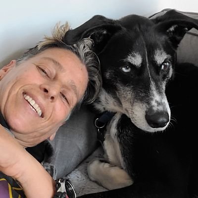 RonitG13's profile picture. longshore woman 
and realtor dre:02113848
it can get any better then that