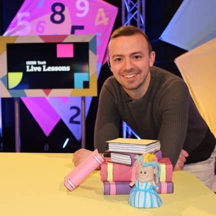 Primary School DHT, Presenter, https://t.co/CKDAVtTEcM writer and occasional lecturer! Presenter on BBC Bitesize Daily & Live Lessons 👉 https://t.co/VvgCgcEsj0