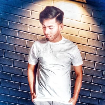 Taurus♉♉♉
Adventurous😇😇
Delhi University '23 👨🎓
Passionate Towards Learning New Things