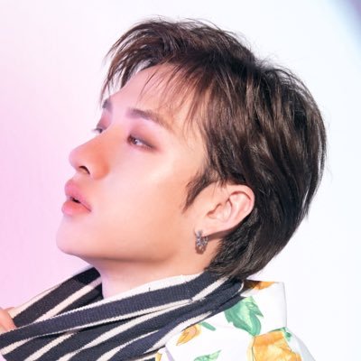 bee | i miss channie 🐺🤙🏼さんのプロフィール画像