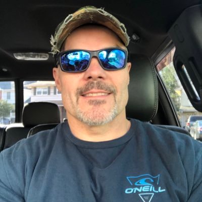 Manny51245139's profile picture. 