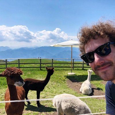 ilbuffer's profile picture. Il fu @buffer, October 2007 - June 2013